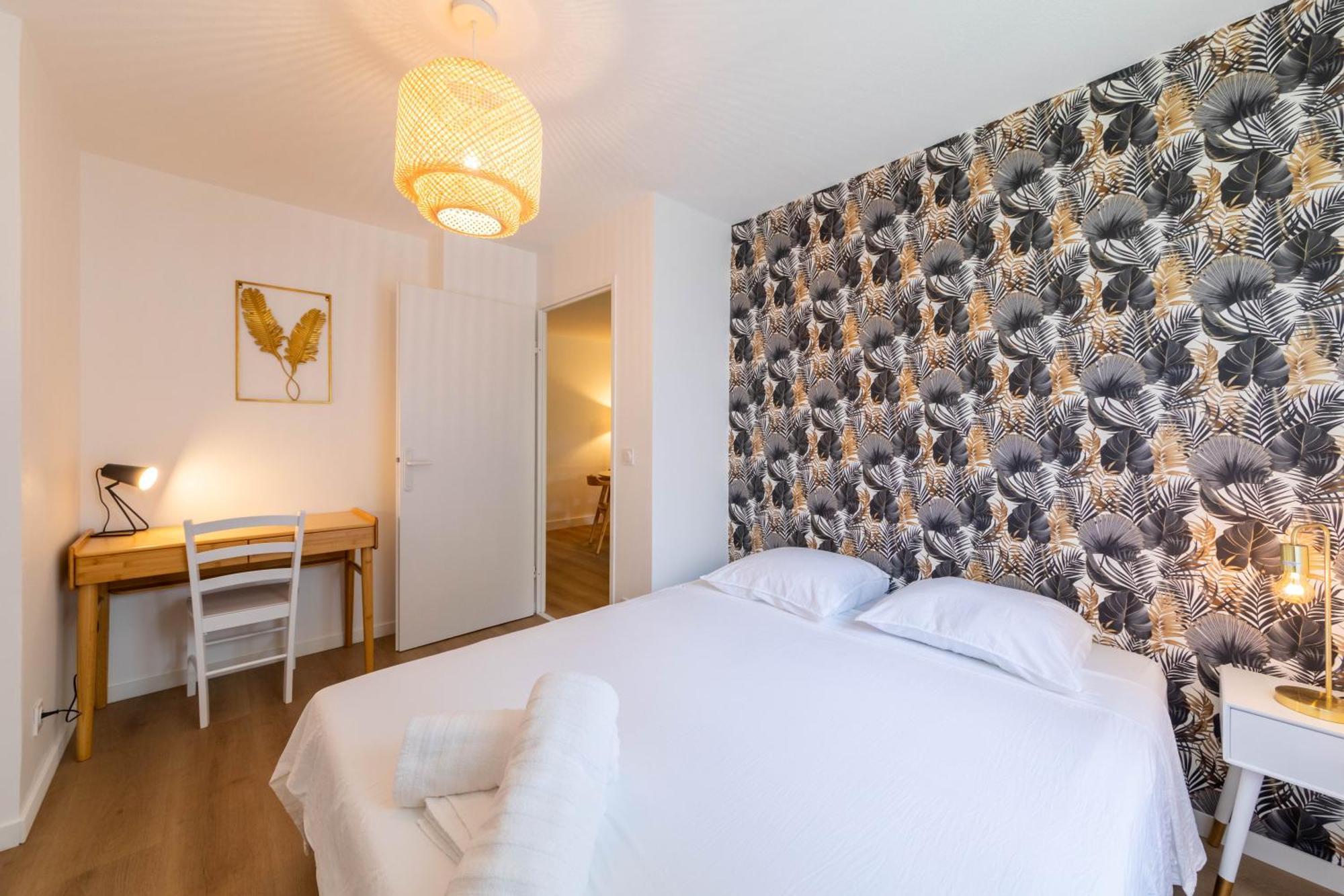 Appartamento Zenitude-T3-Terrasse-Parking Agen Esterno foto