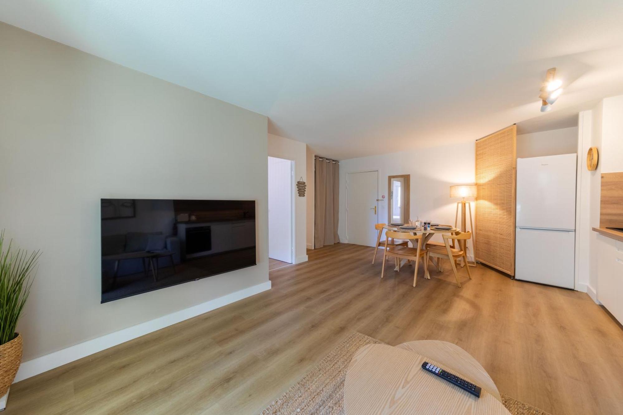 Appartamento Zenitude-T3-Terrasse-Parking Agen Esterno foto